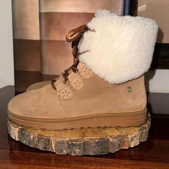 Abeo Women's Imelda Shearling Boots, Tan/Brown - Picture 2 of 15